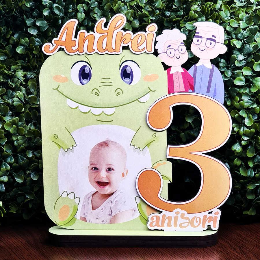 Trofeu personalizat printat - Aniversare nepotel pentru bunici Trofeul personalizat, ideal pentru aniversarea nepotului, simbolizează legătura strânsă dintre bunici și nepoți, aducând emoție și bucurie.